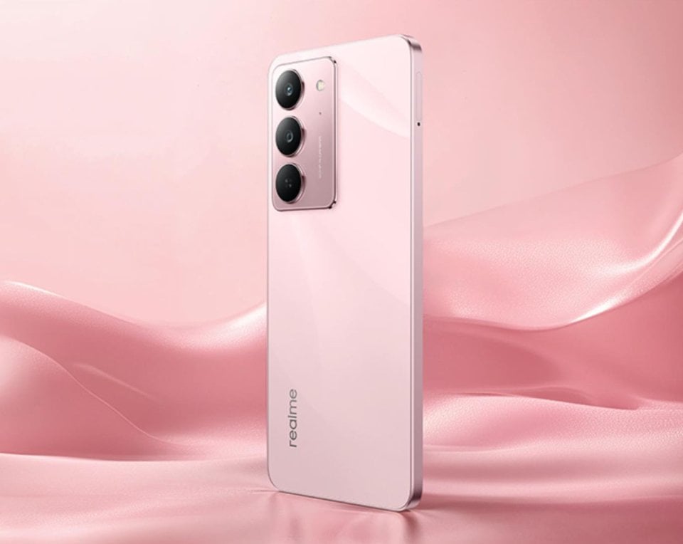 Realme C75x view 12