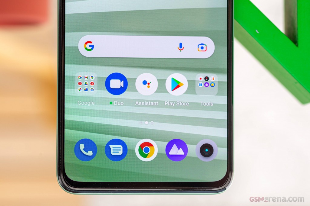 Realme GT2 hands-on photo 9