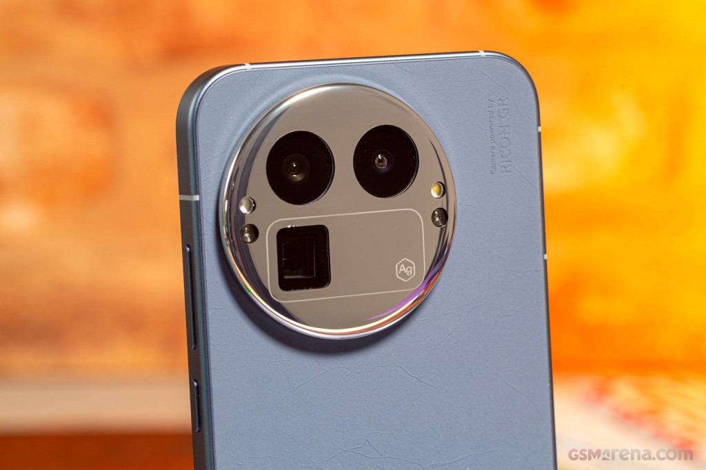 Realme GT 8 Pro hands-on photo 12