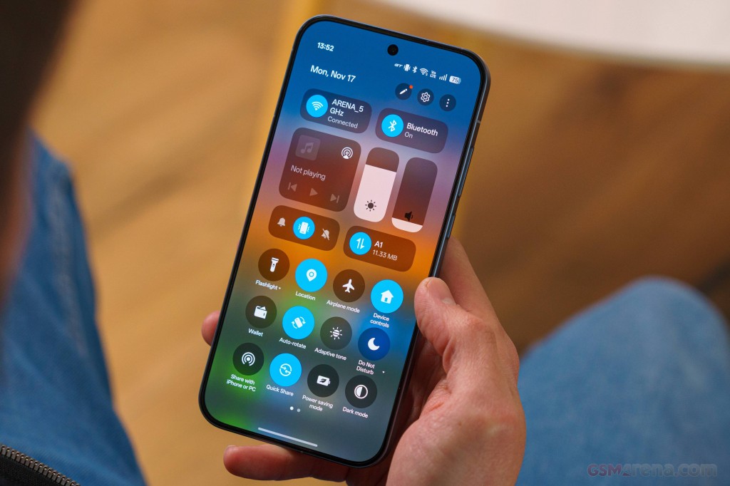 Realme GT 8 Pro hands-on photo 35