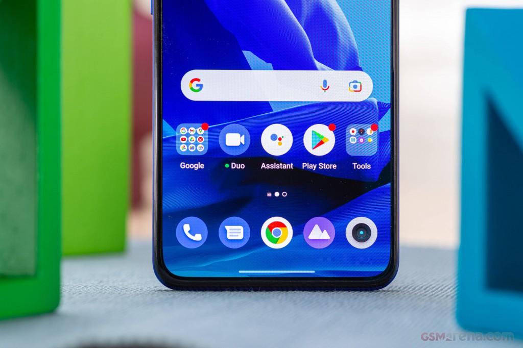 Realme GT Neo 3 150W hands-on photo 5