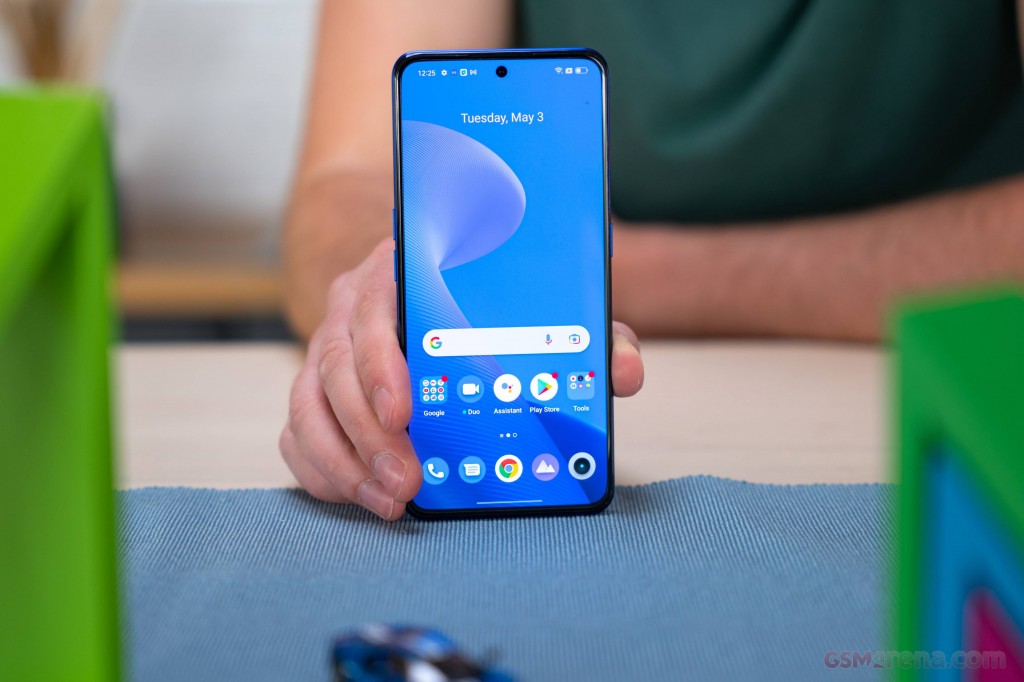 Realme GT Neo 3 150W hands-on photo 25