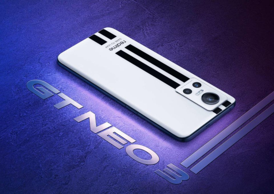 Realme GT Neo 3 150W view 39