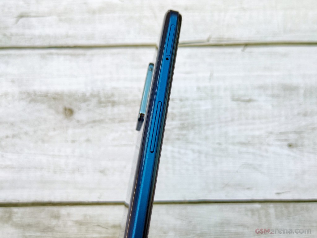 Realme Narzo 30 5G hands-on photo 15