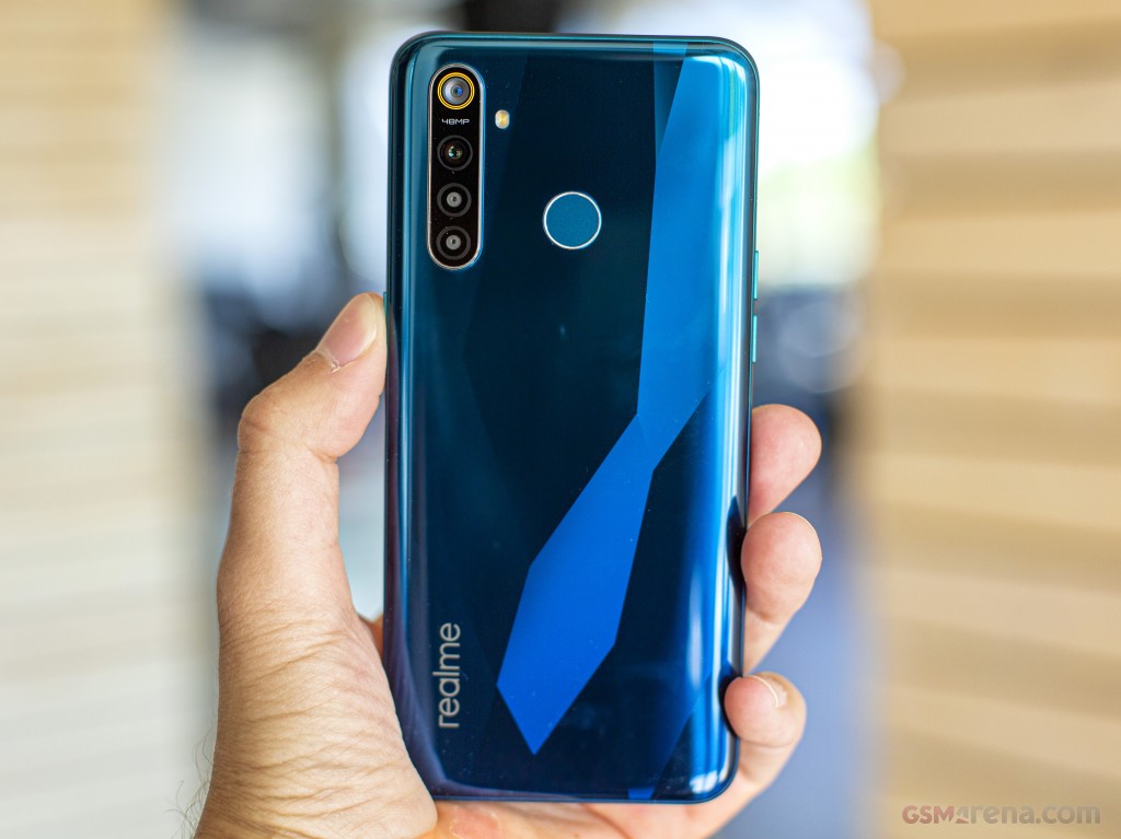 Realme Q hands-on photo 6
