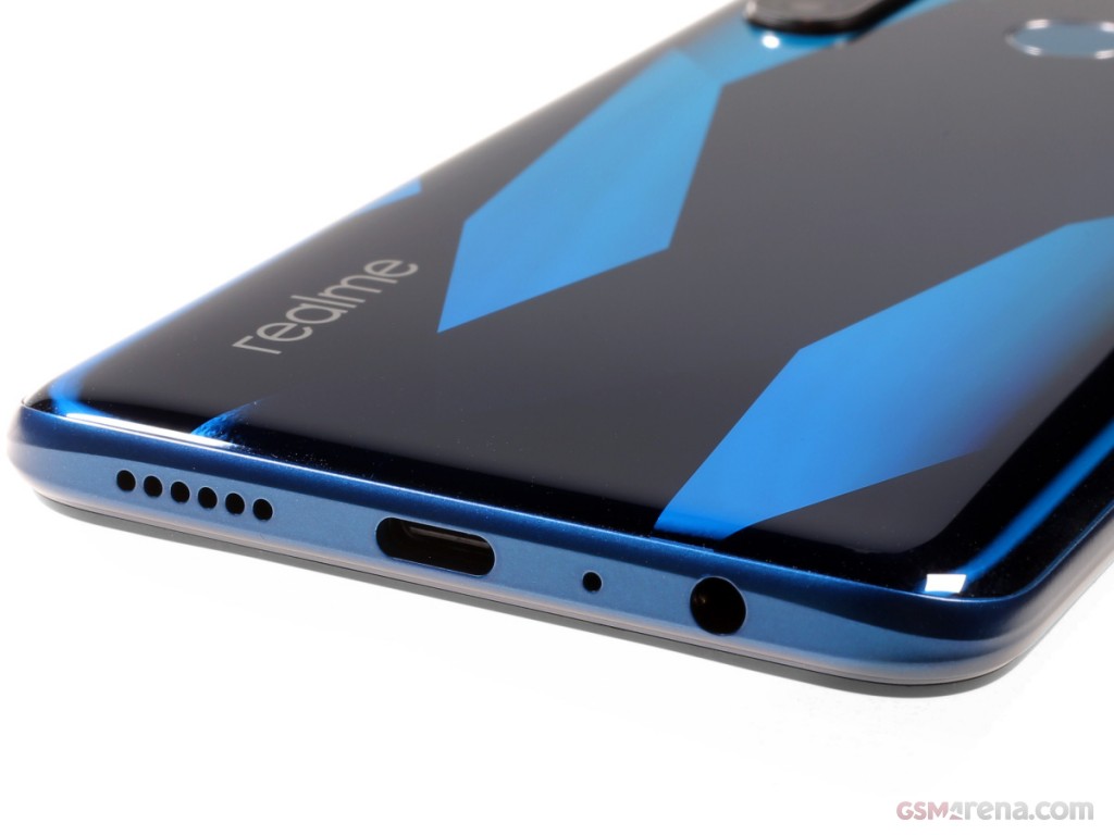 Realme Q hands-on photo 14
