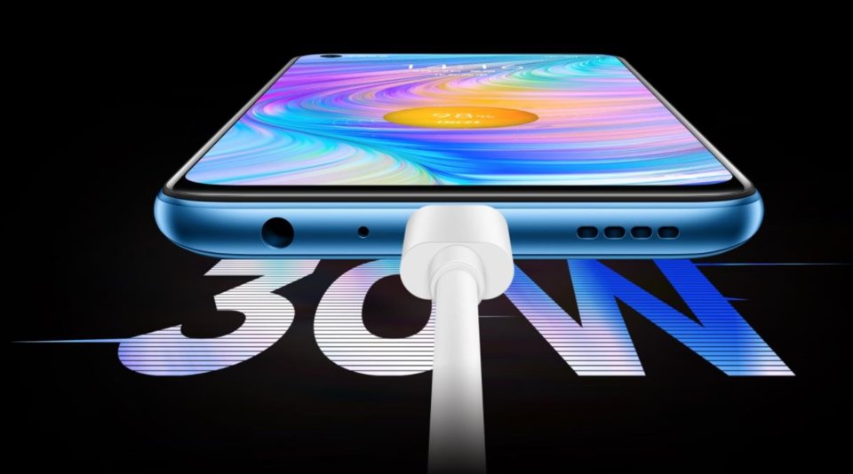 Realme Q2 view 17