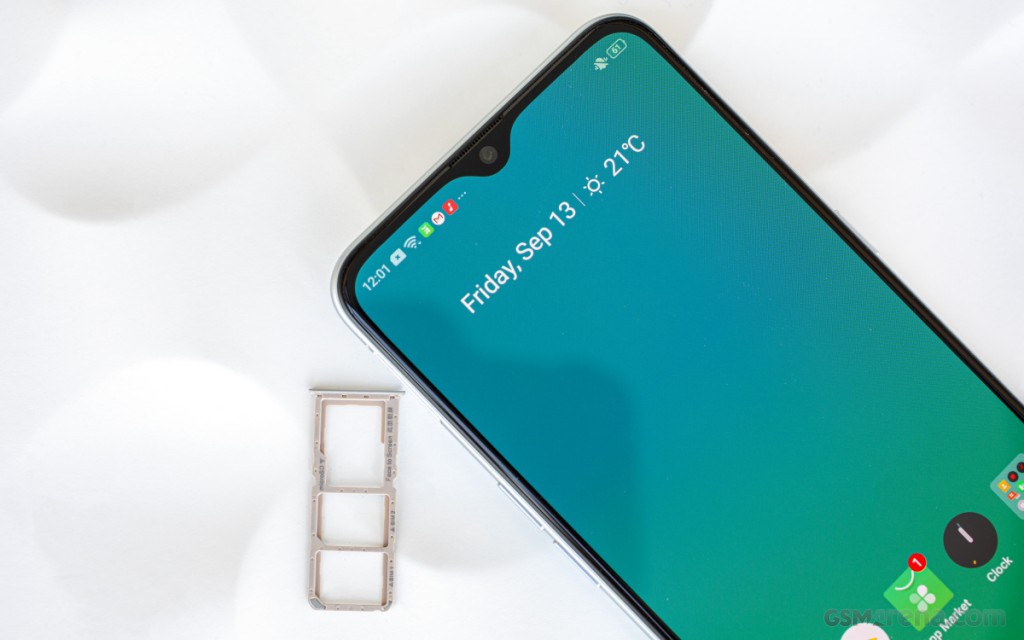 Realme XT hands-on photo 11