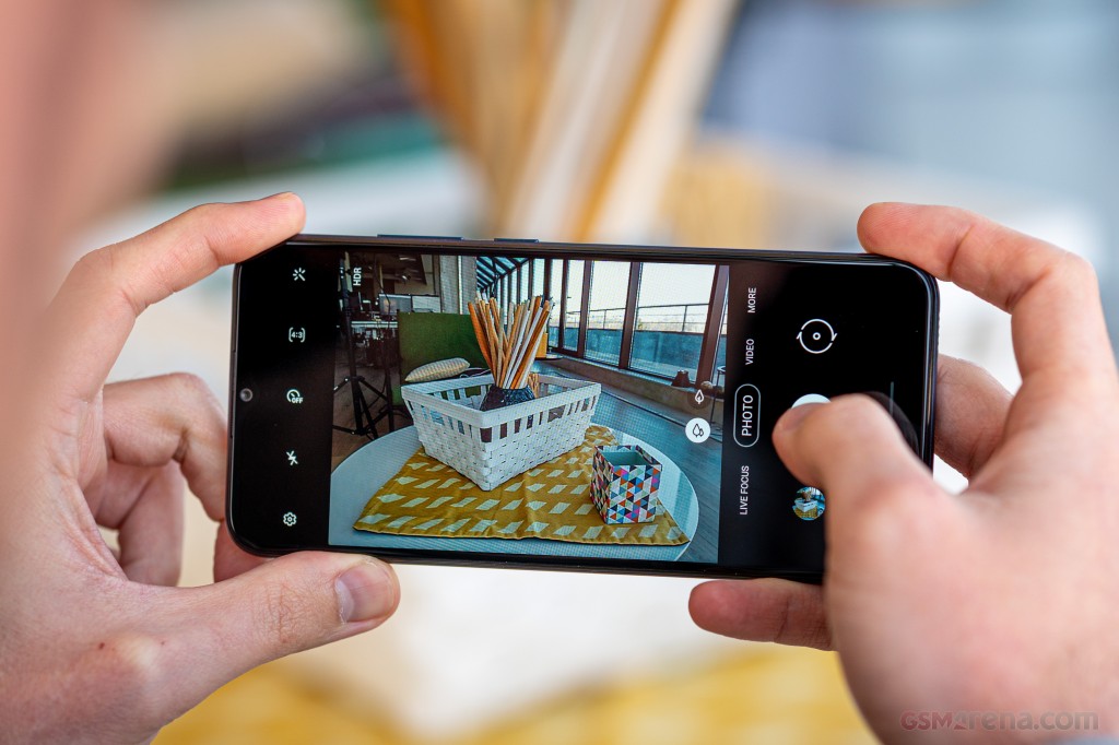 Samsung Galaxy A02s hands-on photo 21