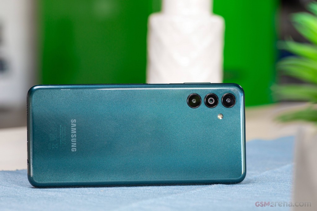 Samsung Galaxy A04s hands-on photo 2