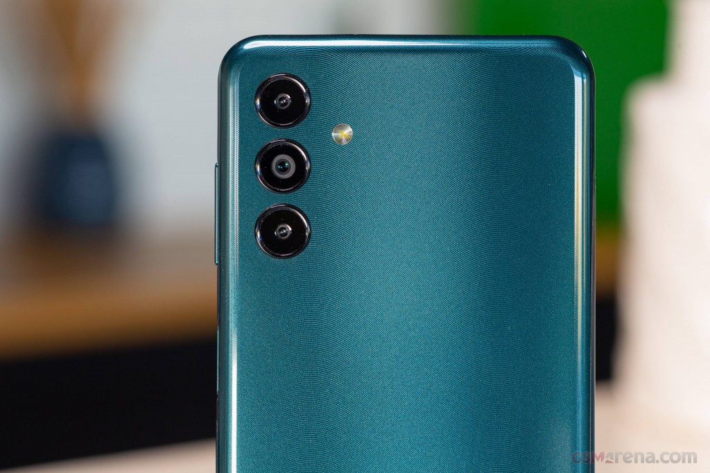 Samsung Galaxy A04s hands-on photo 3
