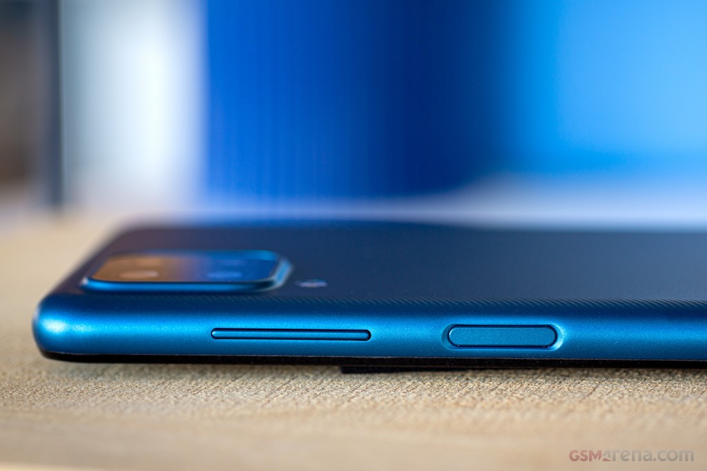Samsung Galaxy A12 hands-on photo 10