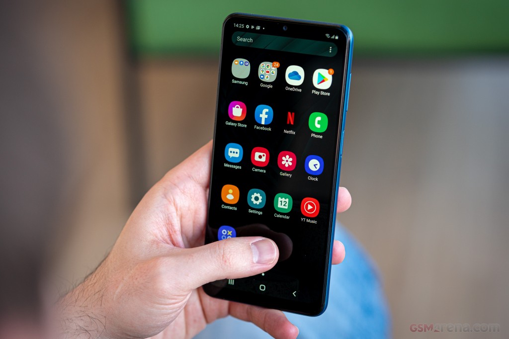 Samsung Galaxy A12 hands-on photo 23