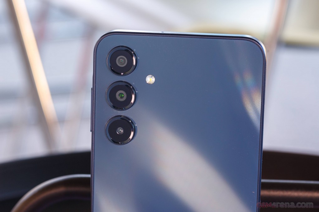 Samsung Galaxy A16 5G hands-on photo 4