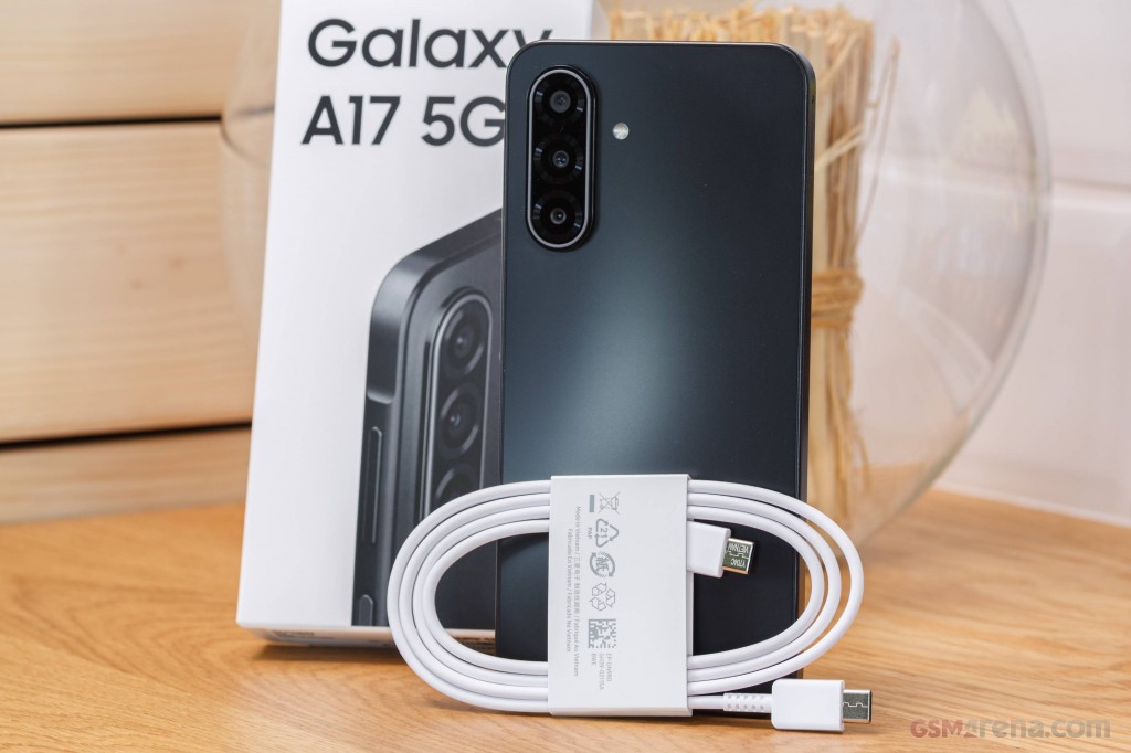 Samsung Galaxy A17 hands-on photo 1