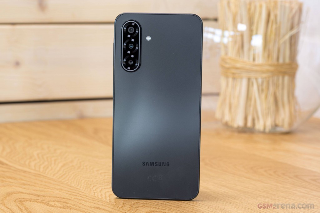 Samsung Galaxy A17 hands-on photo 3