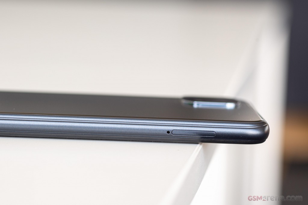 Samsung Galaxy A22 5G hands-on photo 2
