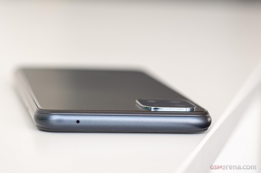 Samsung Galaxy A22 5G hands-on photo 3