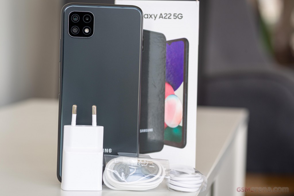 Samsung Galaxy A22 5G hands-on photo 6
