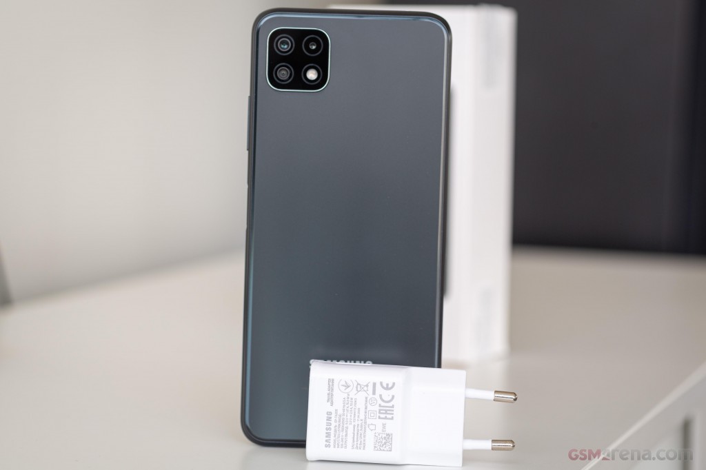 Samsung Galaxy A22 5G hands-on photo 7