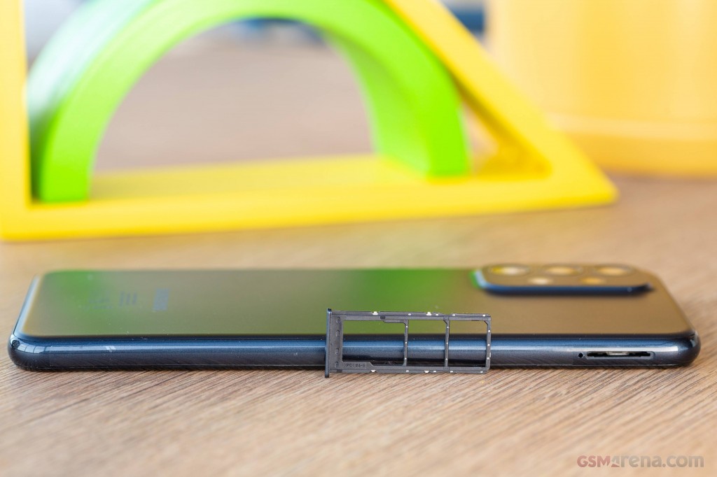 Samsung Galaxy A23 5G hands-on photo 6