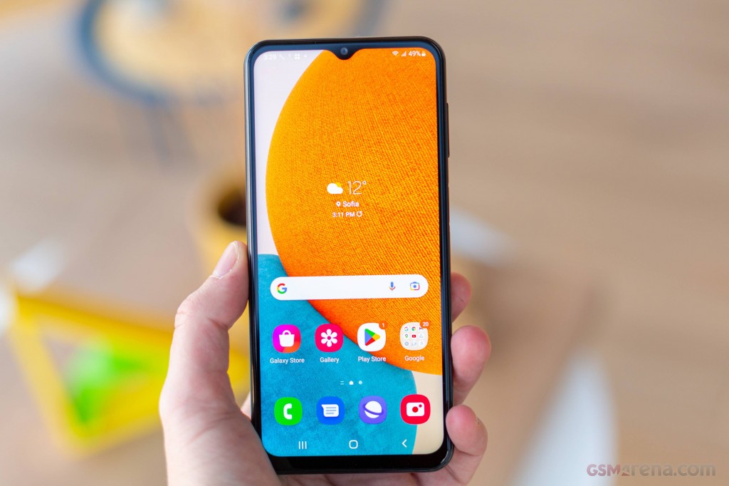 Samsung Galaxy A23 5G hands-on photo 14