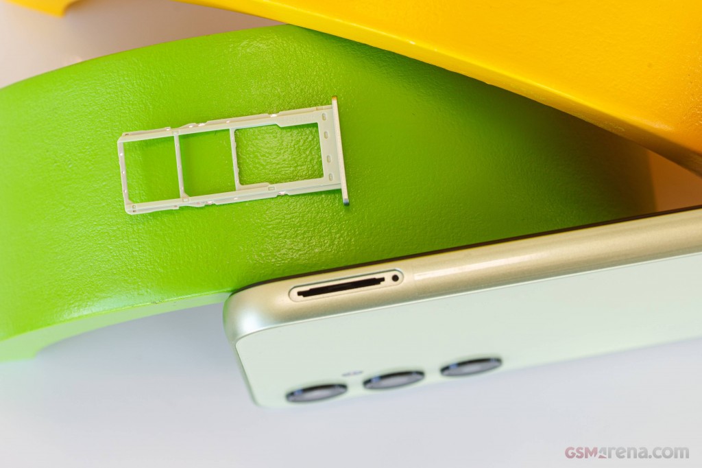Samsung Galaxy A24 4G hands-on photo 13