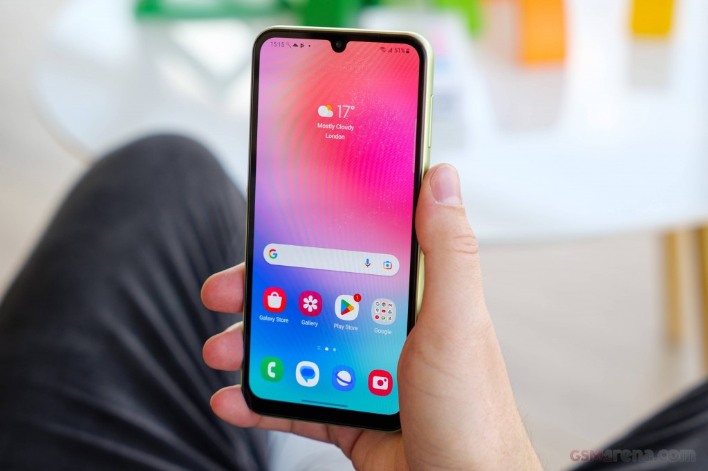 Samsung Galaxy A24 4G hands-on photo 19