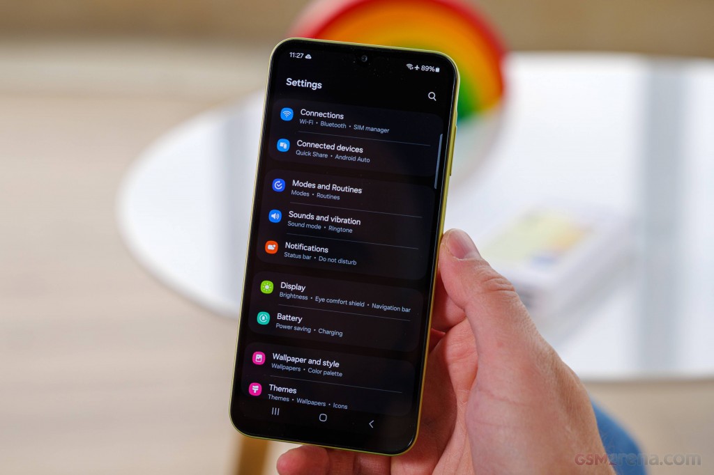 Samsung Galaxy A25 hands-on photo 17