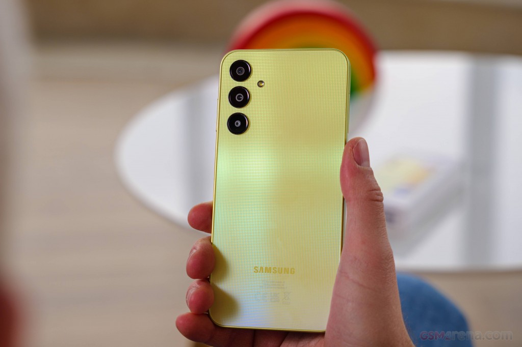 Samsung Galaxy A25 hands-on photo 21