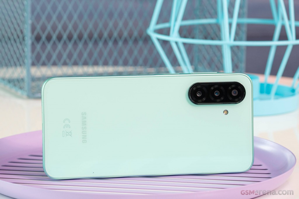 Samsung Galaxy A26 hands-on photo 4