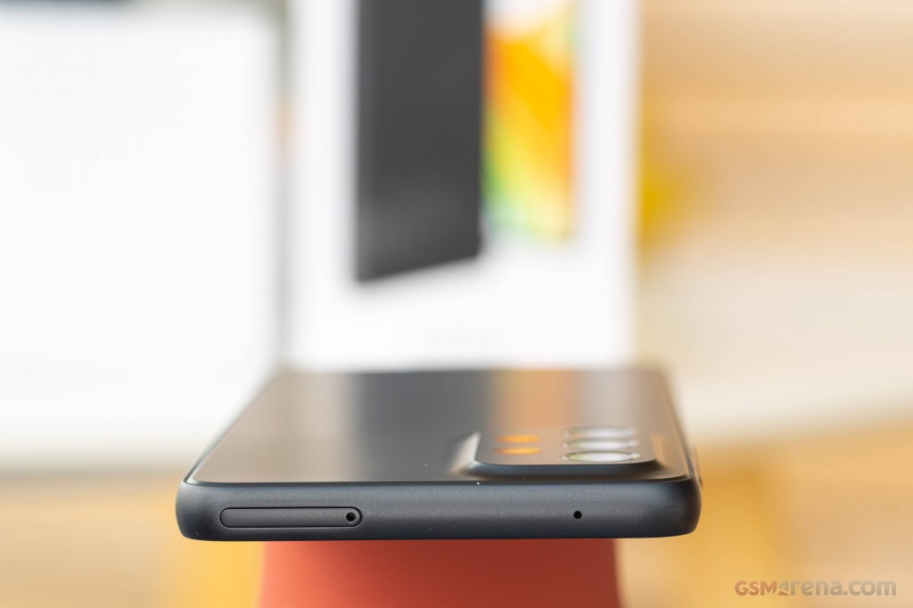 Samsung Galaxy A33 5G hands-on photo 17