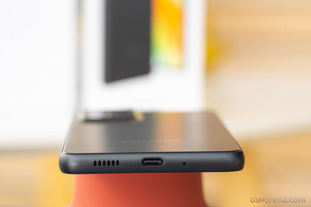 Samsung Galaxy A33 5G hands-on photo 18
