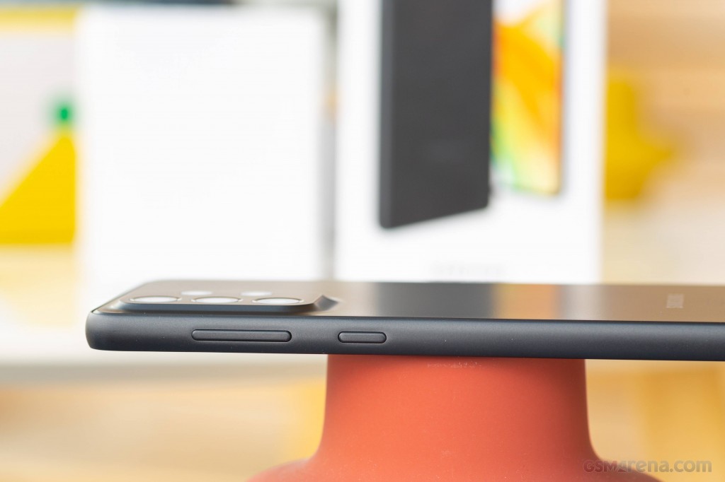 Samsung Galaxy A33 5G hands-on photo 20