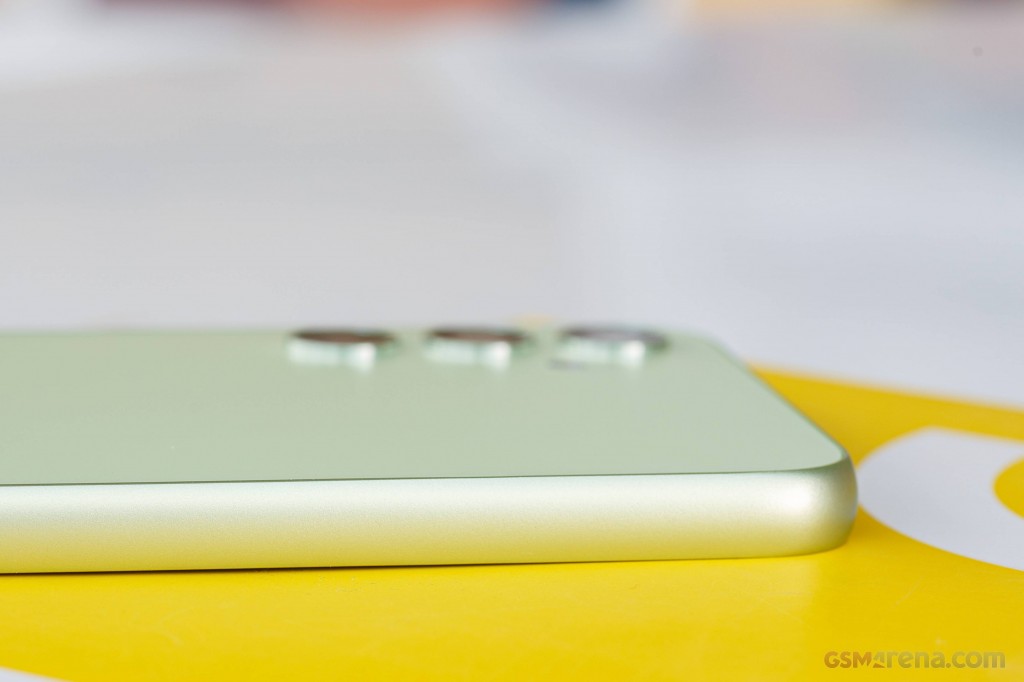 Samsung Galaxy A34 hands-on photo 15