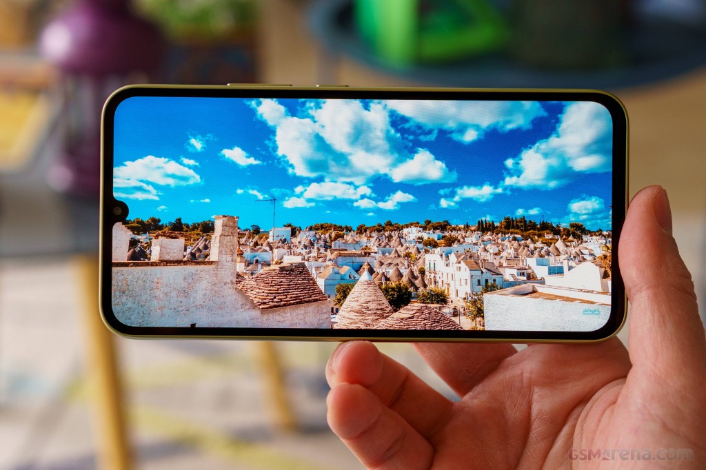 Samsung Galaxy A34 hands-on photo 28