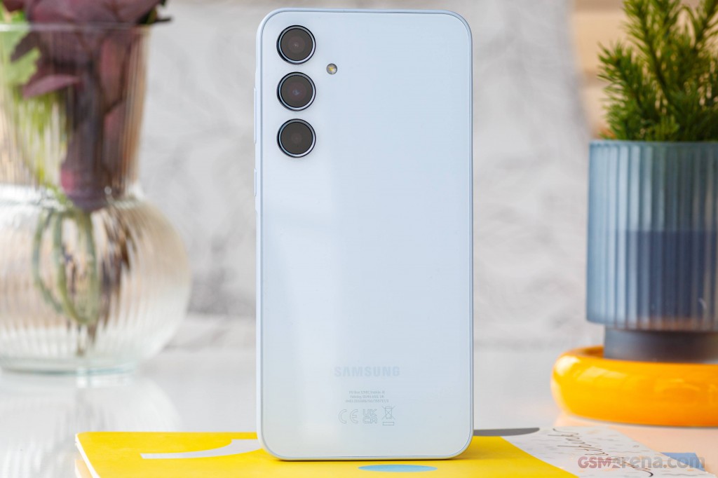 Samsung Galaxy A35 hands-on photo 4