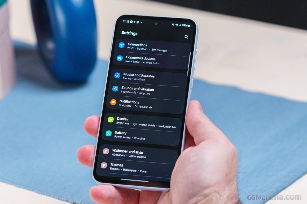 Samsung Galaxy A35 hands-on photo 16