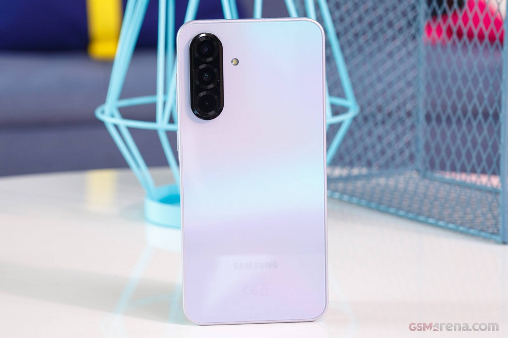 Samsung Galaxy A36 hands-on photo 4