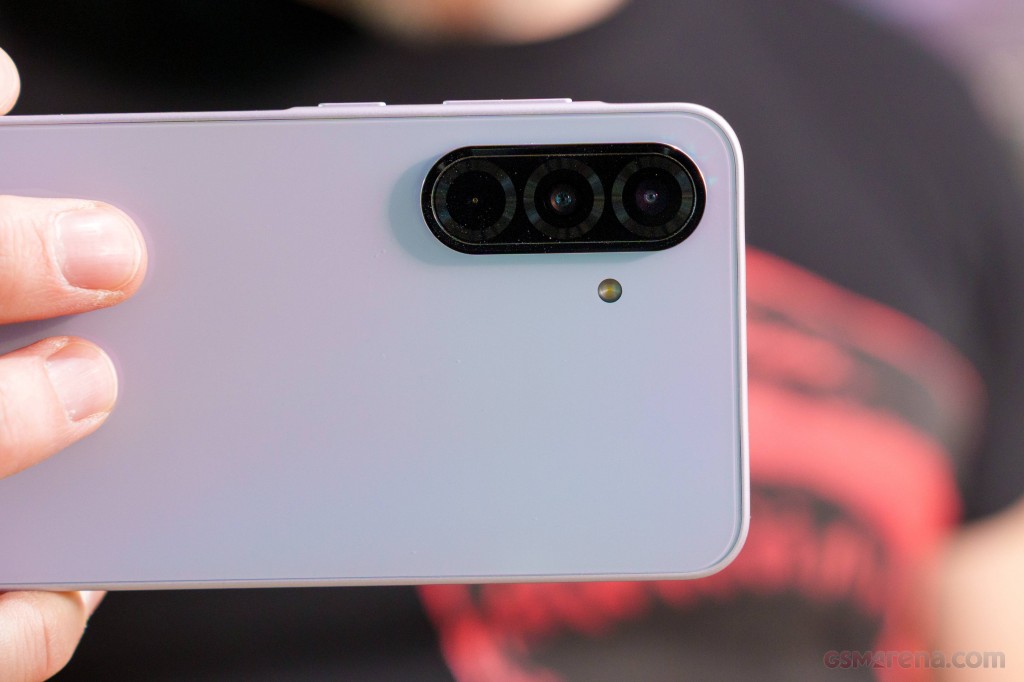 Samsung Galaxy A36 hands-on photo 16