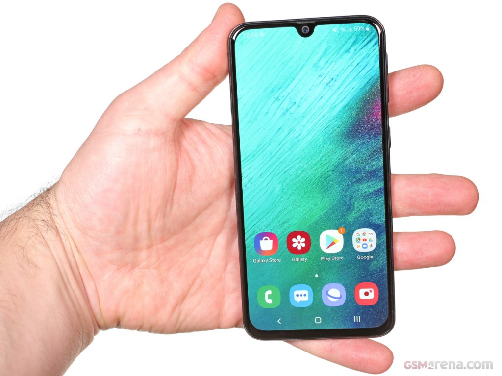 Samsung Galaxy A40 hands-on photo 9