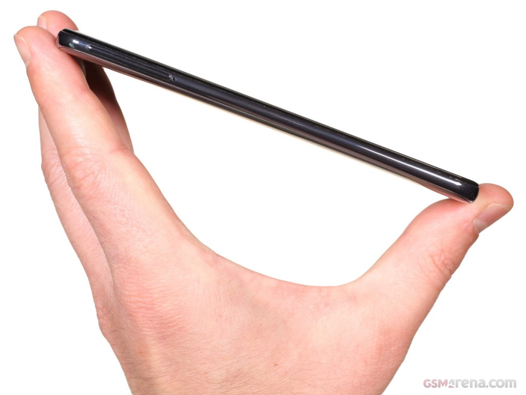 Samsung Galaxy A40 hands-on photo 10
