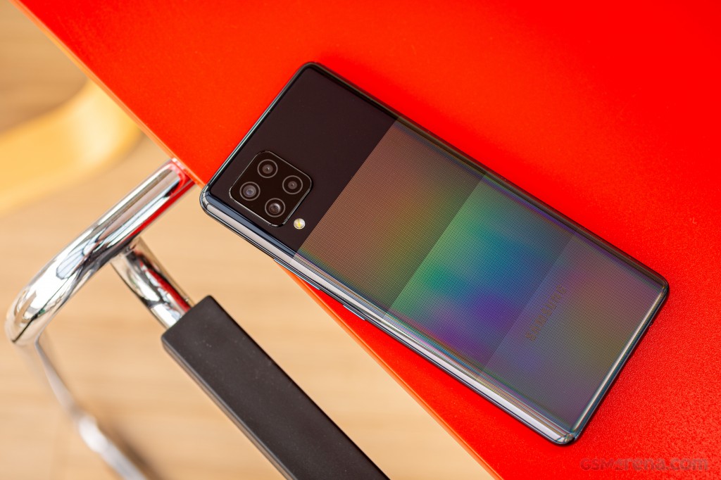 Samsung Galaxy A42 5G hands-on photo 14