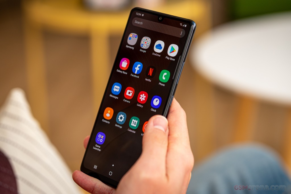 Samsung Galaxy A42 5G hands-on photo 21