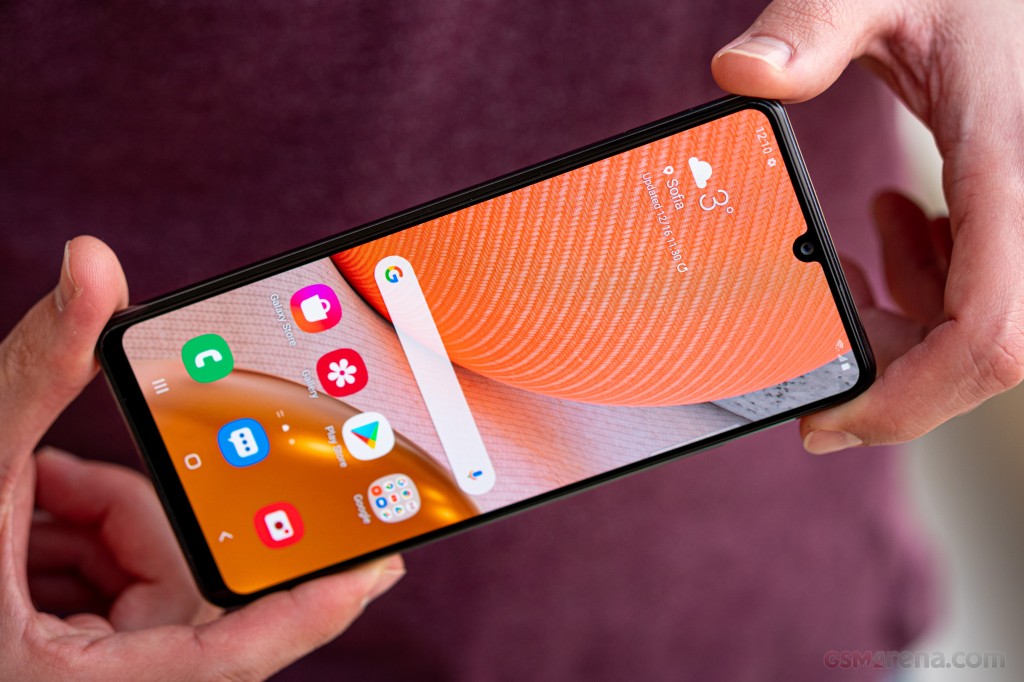 Samsung Galaxy A42 5G hands-on photo 30