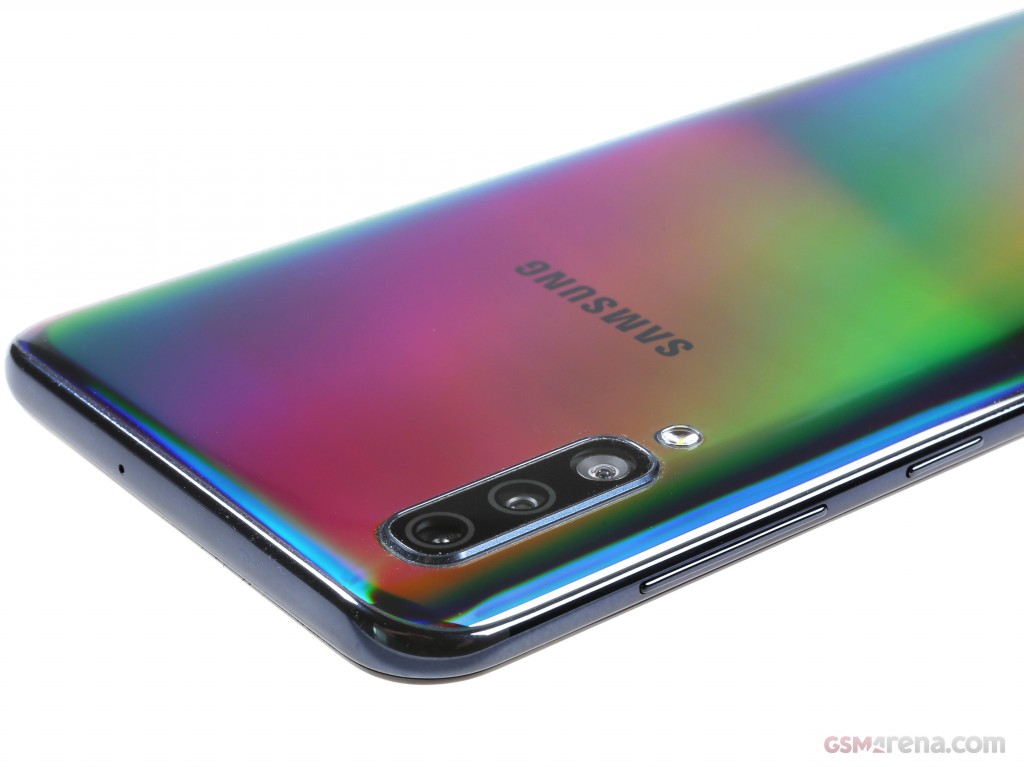 Samsung Galaxy A50 hands-on photo 6