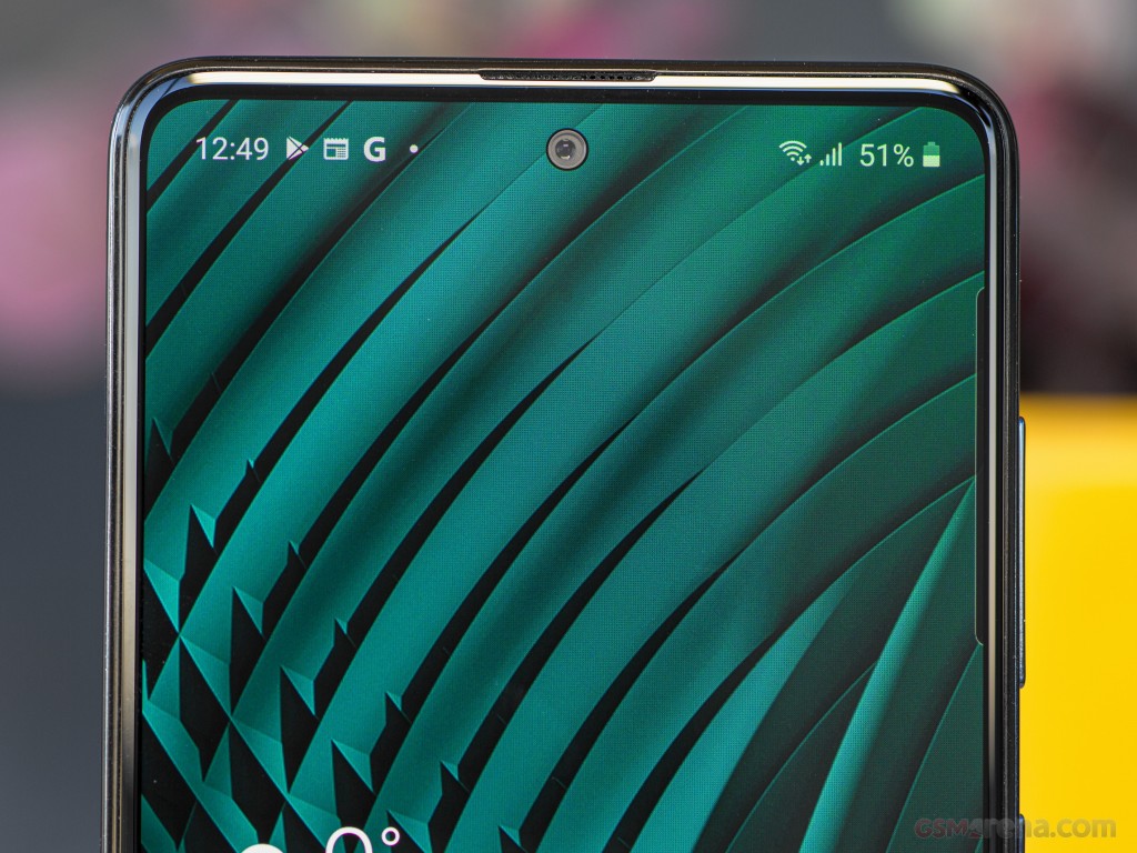 Samsung Galaxy A51 hands-on photo 4