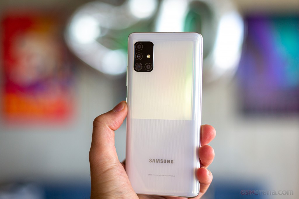 Samsung Galaxy A51 5G hands-on photo 2