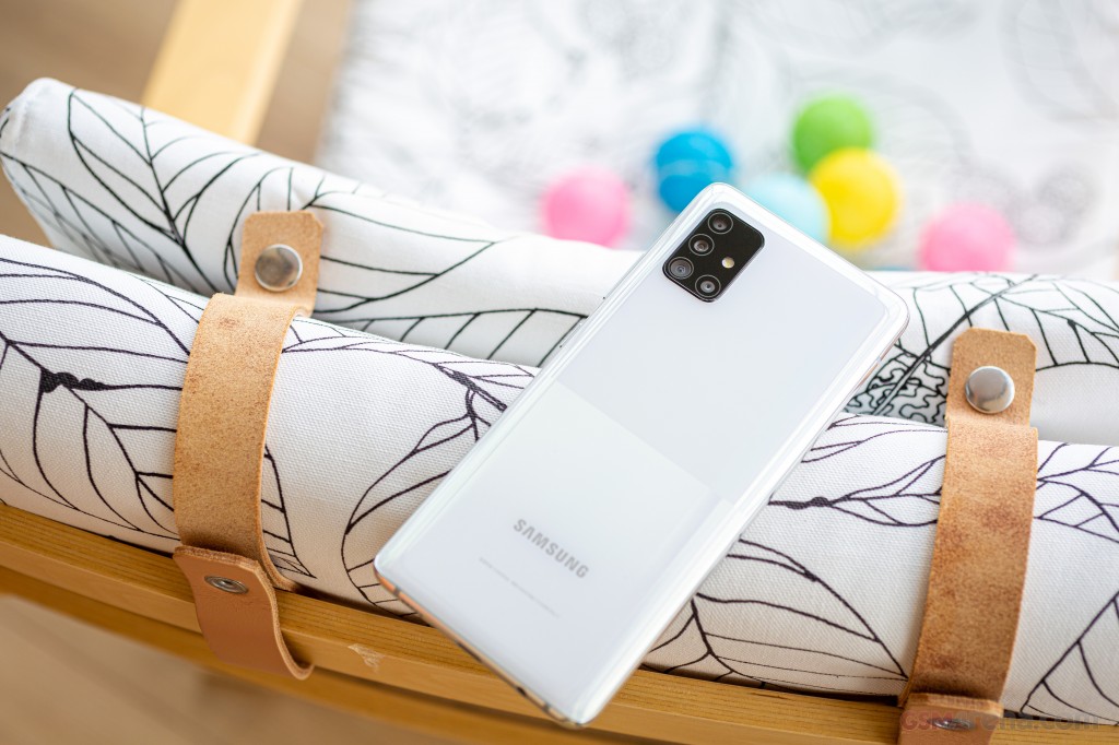 Samsung Galaxy A51 5G hands-on photo 16