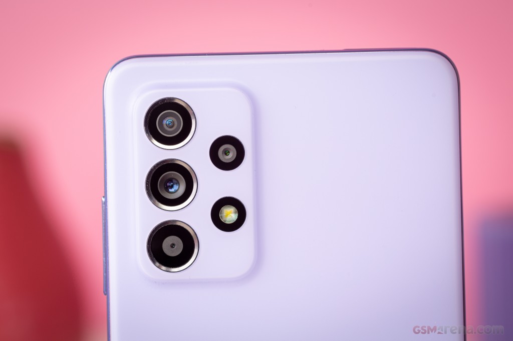 Samsung Galaxy A52 hands-on photo 15